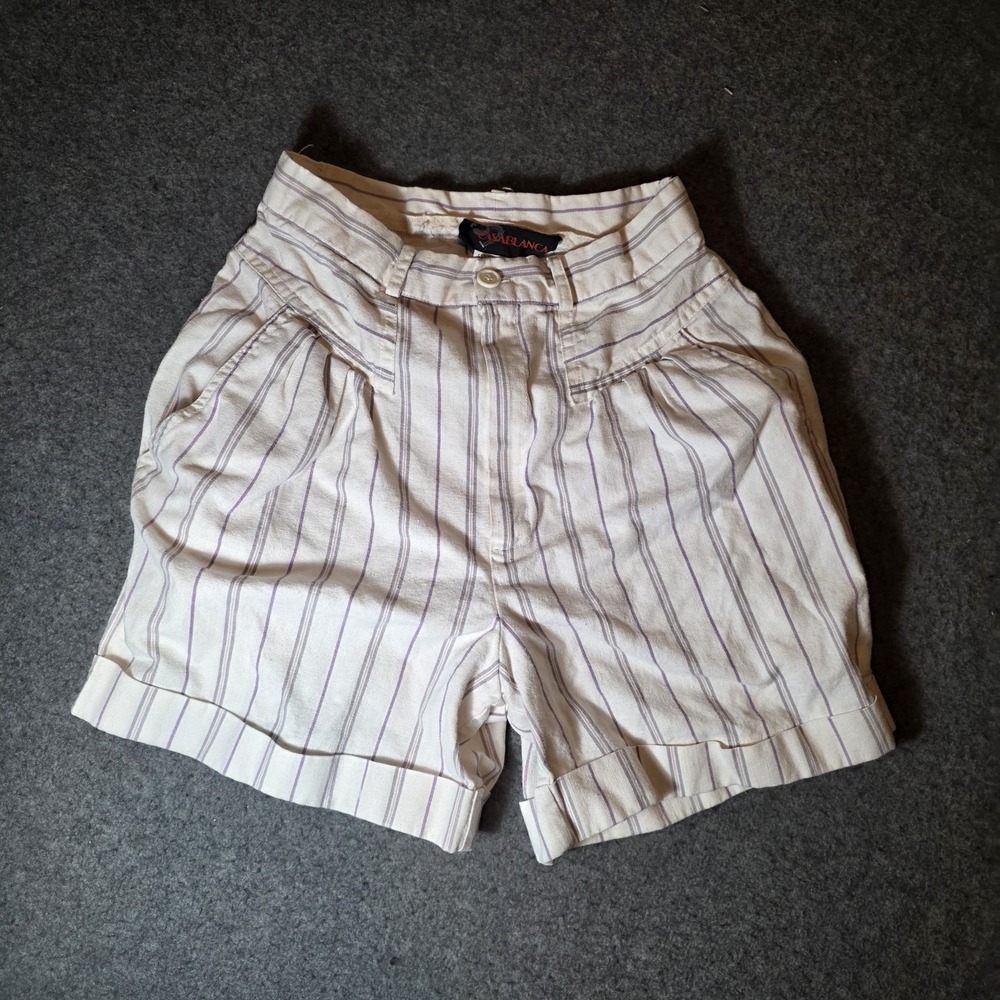 Vintage Casablanca Cream Purple Pinstripe Shorts D1 - Picture 1 of 5